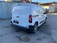 Gebraucht Peugeot Partner S 102 PS (75 kW) 2020 Weiß Van / Kleinbus