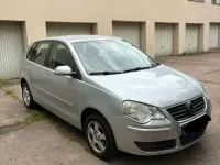 Gebraucht VW Polo 60 PS (44 kW) 2009 Silber Kleinwagen