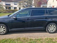 Gebraucht VW Passat Comfortline 120 PS (88 kW) 2017 Schwarz Kombi