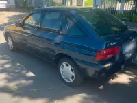Gebraucht Ford Escort 90 PS (66 kW) 1995 Grün Limousine
