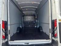 Gebraucht Ford Transit Trend 131 PS (96 kW) 2025 Weiß Pickup