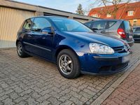 Gebraucht VW Golf V 74 PS (54 kW) 2005 Blau Kleinwagen