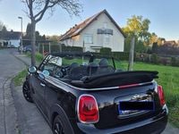 Gebraucht Mini Cooper Pepper 136 PS (100 kW) 2016 Schwarz Kleinwagen