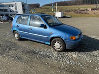 Gebraucht VW Polo 60 PS (44 kW) 1995 Blau Kleinwagen