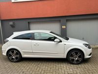 gebraucht Opel Astra GTC 1.6 ECOTEC Selection 85kW Selection