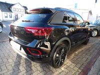 Neu VW T-Roc Style 150 PS (110 kW) 2025 Schwarz SUV