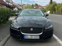 Gebraucht Jaguar XE Pure 179 PS (131 kW) 2017 Schwarz Limousine