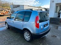 gebraucht Skoda Roomster Scout 1.4 16V Klima Panorama TÜV NEU