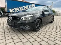 Gebraucht Mercedes A180 122 PS (89 kW) 2015 Schwarz Limousine