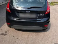 Gebraucht Ford Fiesta 82 PS (60 kW) 2012 Schwarz Limousine