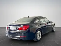 Gebraucht BMW 750 381 PS (280 kW) 2015 Schwarz Limousine
