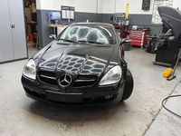 Gebraucht Mercedes SLK280 231 PS (169 kW) 2008 Schwarz Cabrio