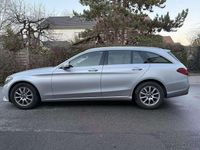 Gebraucht Mercedes C200 Avantgarde 184 PS (135 kW) 2019 Grau Kombi