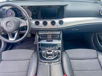 Second-hand Mercedes E200 Avantgarde 184 CP (135 kW) 2017 Negru Berlinǎ