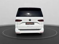 Second-hand VW Multivan Edition 136 CP (100 kW) 2023 Alb Monovolum