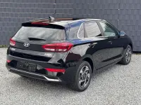 Neu Hyundai i30 140 PS (102 kW) 2026 Abyss black pearl Limousine