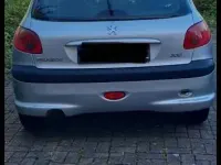 Gebraucht Peugeot 206 75 PS (55 kW) 2003 Grau Limousine