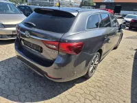 Gebraucht Toyota Avensis 140 PS (102 kW) 2016 Grau Kombi