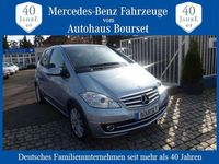 Gebraucht Mercedes A180 Elegance 116 PS (85 kW) 2010 Blau Van / Kleinbus
