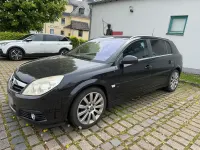 Używany Opel Signum 150 KM (110 kW) 2007 Czarny Hatchback