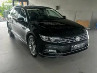 Gebraucht VW Passat Highline 190 PS (139 kW) 2018 Grau Kombi