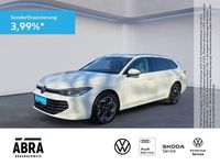 Gebraucht VW Passat Elegance 150 PS (110 kW) 2024 Weiß Kombi