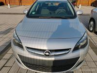 Gebraucht Opel Astra 110 PS (80 kW) 2014 Silber Kombi