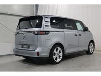 Neu VW ID. Buzz Pro 210 kW (286 PS) 2025 Silber Van / Kleinbus