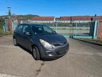 Gebraucht Hyundai i20 77 PS (56 kW) 2010 Grau Kleinwagen