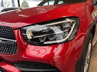Gebraucht Mercedes GLC300e AMG 306 PS (225 kW) 2021 Rot SUV