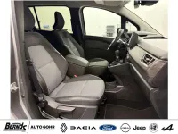 Gebraucht Renault Kangoo Techno 131 PS (96 kW) 2025 Grau Limousine