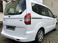 Gebraucht Ford Tourneo 101 PS (74 kW) 2015 Weiß Kombi