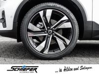 Gebraucht Volvo XC40 Plus 163 PS (119 kW) 2024 Weiß SUV