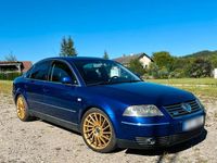 Usata VW Passat 275 CV (202 kW) 2003 Blu Berlina