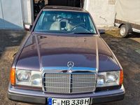 Gebraucht Mercedes E250 90 PS (66 kW) 1993 Braun Limousine