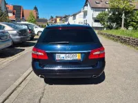 Gebraucht Mercedes E300 231 PS (169 kW) 2012 Blau Limousine