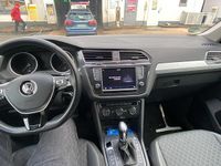 Second-hand VW Tiguan 190 CP (139 kW) 2017 Negru SUV