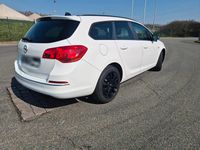 Gebraucht Opel Astra 120 PS (88 kW) 2015 Weiß Kombi