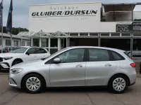 Gebraucht Mercedes B200 150 PS (110 kW) 2020 Iridiumsilber  metalliclack Kleinwagen