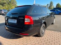 Gebraucht Skoda Octavia 122 PS (89 kW) 2012 Schwarz Kombi
