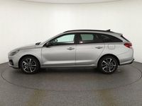 Neu Hyundai i30 140 PS (102 kW) 2025 Silber Kombi