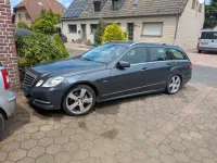 Gebraucht Mercedes E250 Avantgarde 204 PS (150 kW) 2010 Grau Limousine