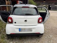 Gebraucht Smart ForFour Electric Drive 60 kW (82 PS) 2018 Weiß Kleinwagen