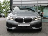 Gebraucht BMW 118 Advantage 136 PS (100 kW) 2023 Skyscraper grau metallic Kleinwagen