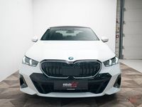 Gebraucht BMW 550e M Sport 313 PS (230 kW) 2024 Weiß Limousine