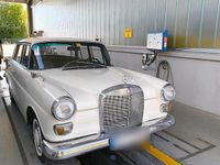 Gebraucht Mercedes 200 95 PS (69 kW) 1965 Weiß Limousine