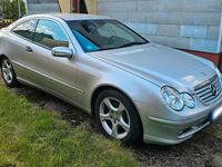 Gebraucht Mercedes C220 143 PS (105 kW) 2003 Grau Coupé