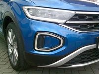 Gebraucht VW T-Roc Move 116 PS (85 kW) 2023 Blau SUV