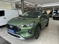 Gebraucht Ford Kuga Active X 242 PS (177 kW) 2024 Bursting green (metallic) SUV