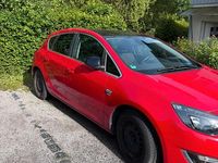 Gebraucht Opel Astra 125 PS (91 kW) 2013 Rot Coupé